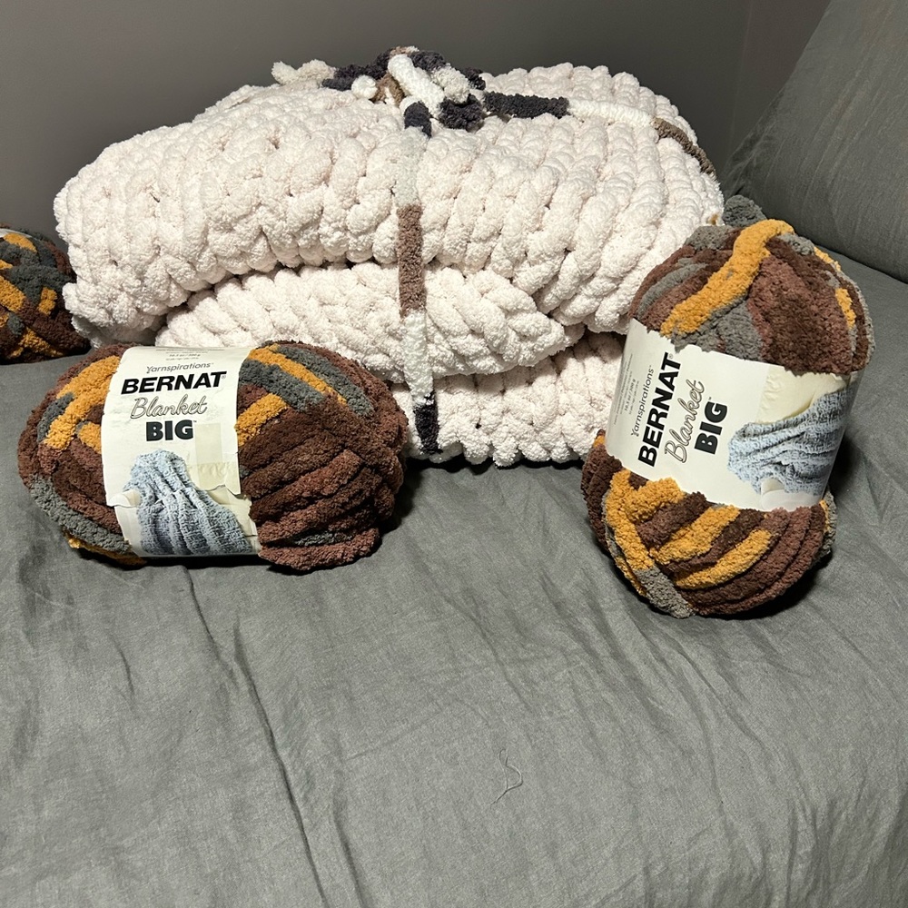 💌XXL King 💌New handmade Big knit chunky blanket BERNAT 🧶